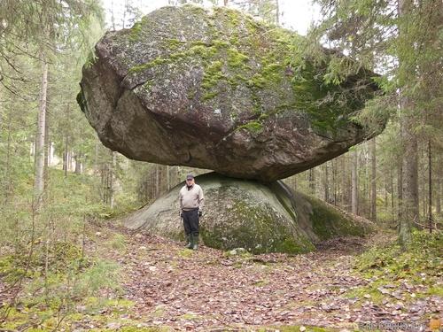 Ruokolahden Kummakivi - Suomen Latu